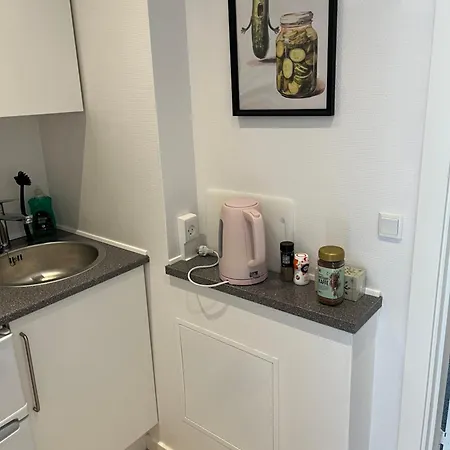 Privatunterkunft Mini 12- Meget Taet Pa Lego House Og Centrum *