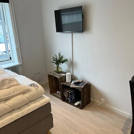 Privatunterkunft Mini 12- Meget Taet Pa Lego House Og Centrum *